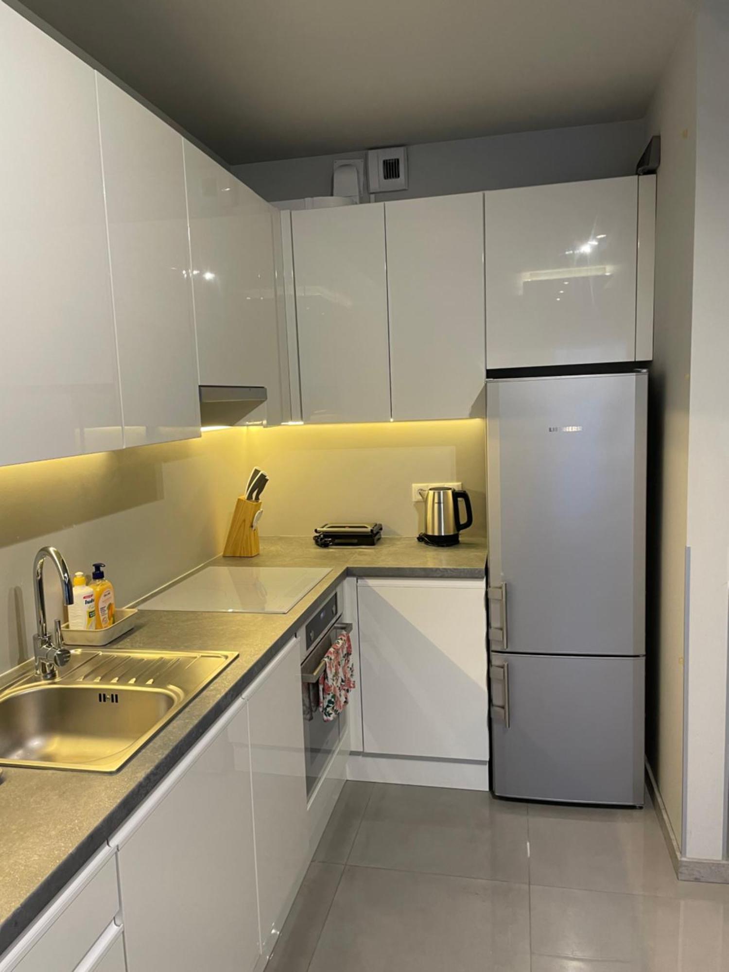 Wenecjanska Comfort Apartment, Free Parking, Self Check-In 24H Poznań Esterno foto