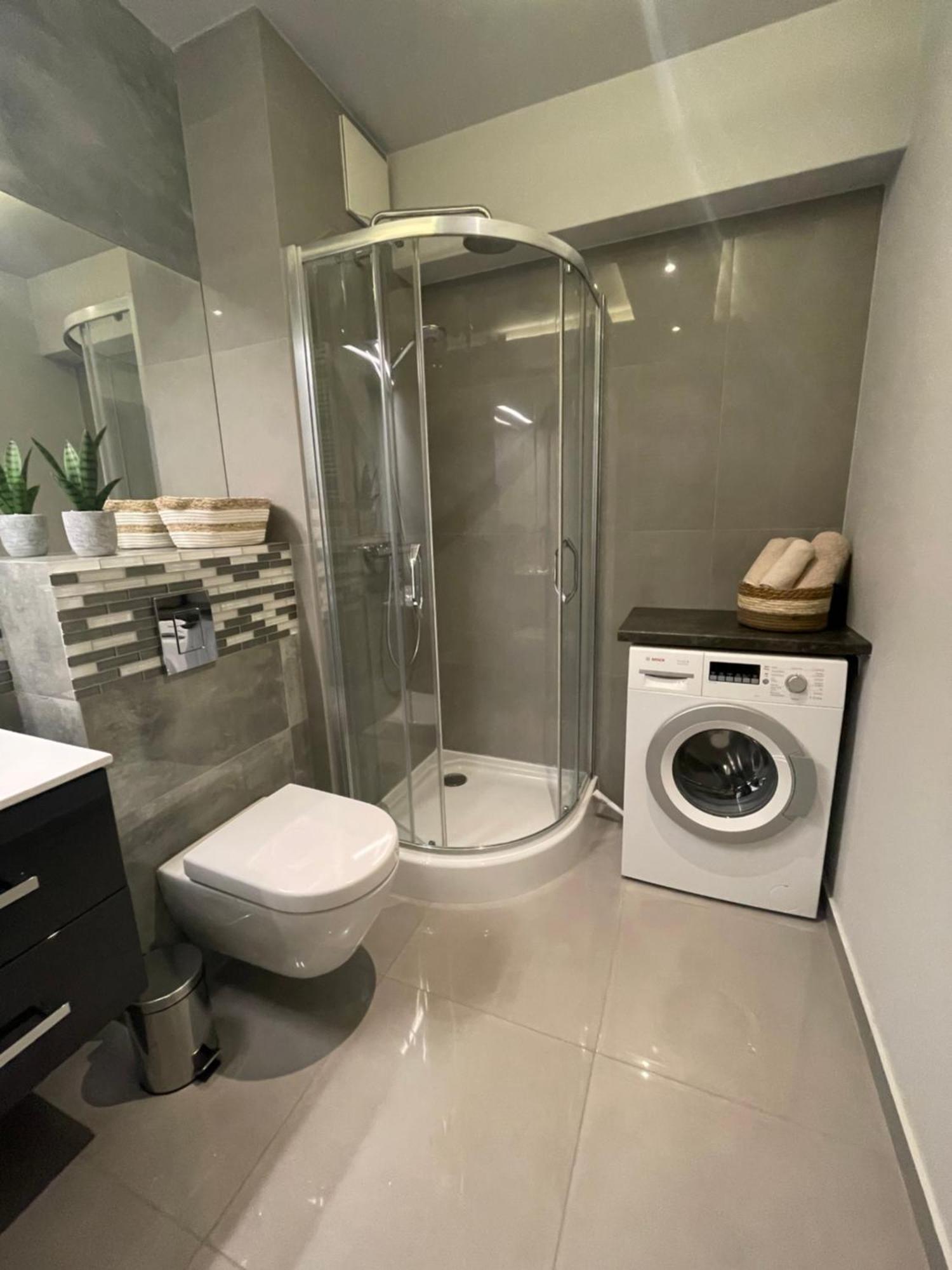 Wenecjanska Comfort Apartment, Free Parking, Self Check-In 24H Poznań Esterno foto